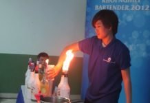 Bartender biểu diễn (FLAIR BARTENDER)