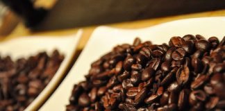 Những điều ít được biết về cà phê và trà