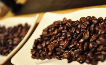 Những điều ít được biết về cà phê và trà