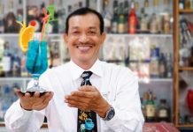 Đam mê của người đàn ông 30 năm làm bartender ở Sài Gòn